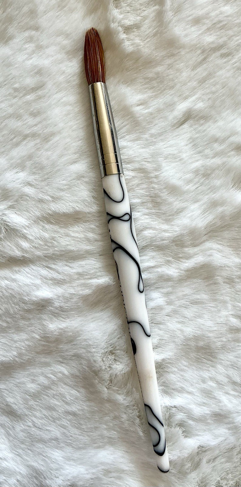 CHRISTRIO White Marble Handle Acrylic Nail Brush Ergonomic Size 12 Used