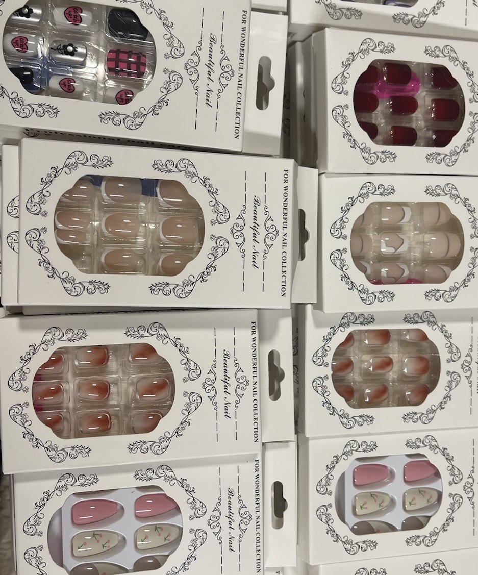 Press On Nails 24 Pieces short and long DM to pick the color.