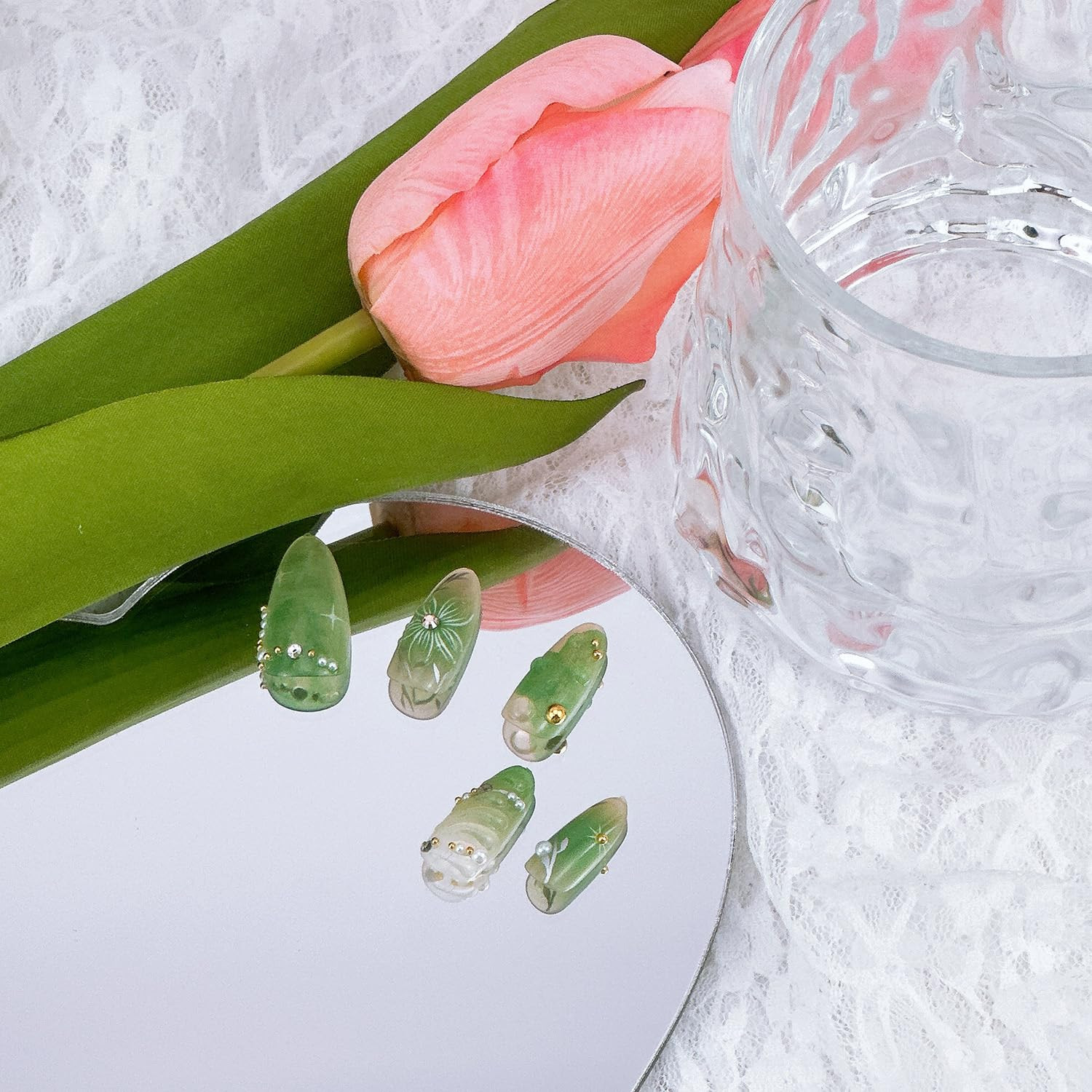 30Pcs Green Press on Nails Medium Almond Fake Nails with 3D Pearl Gold Beads Des