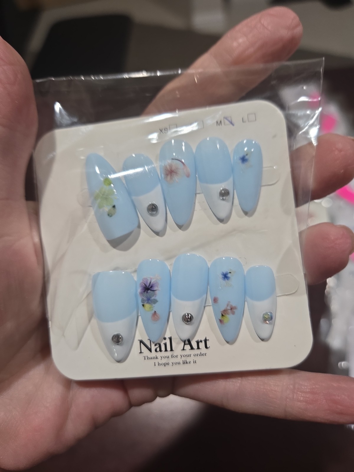 Press On Nails Medium 9 Sets With Alcohol, Glue and File