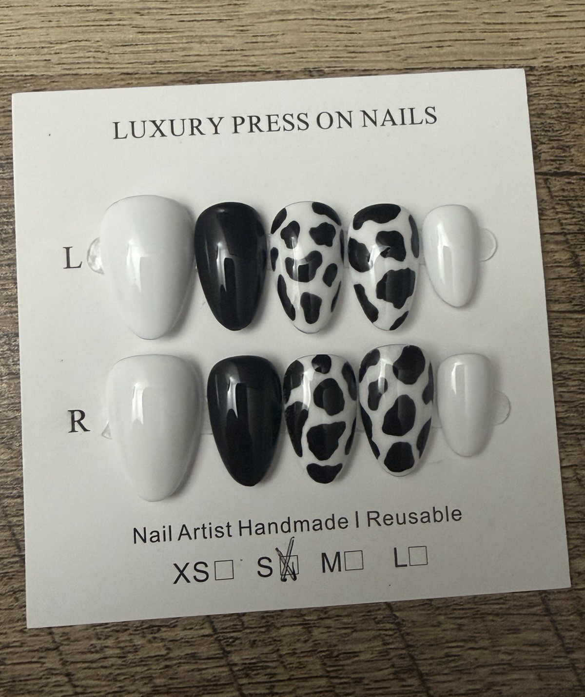 Handmade Reusable Glossy Press-On Nails Black White Animal Almond Small