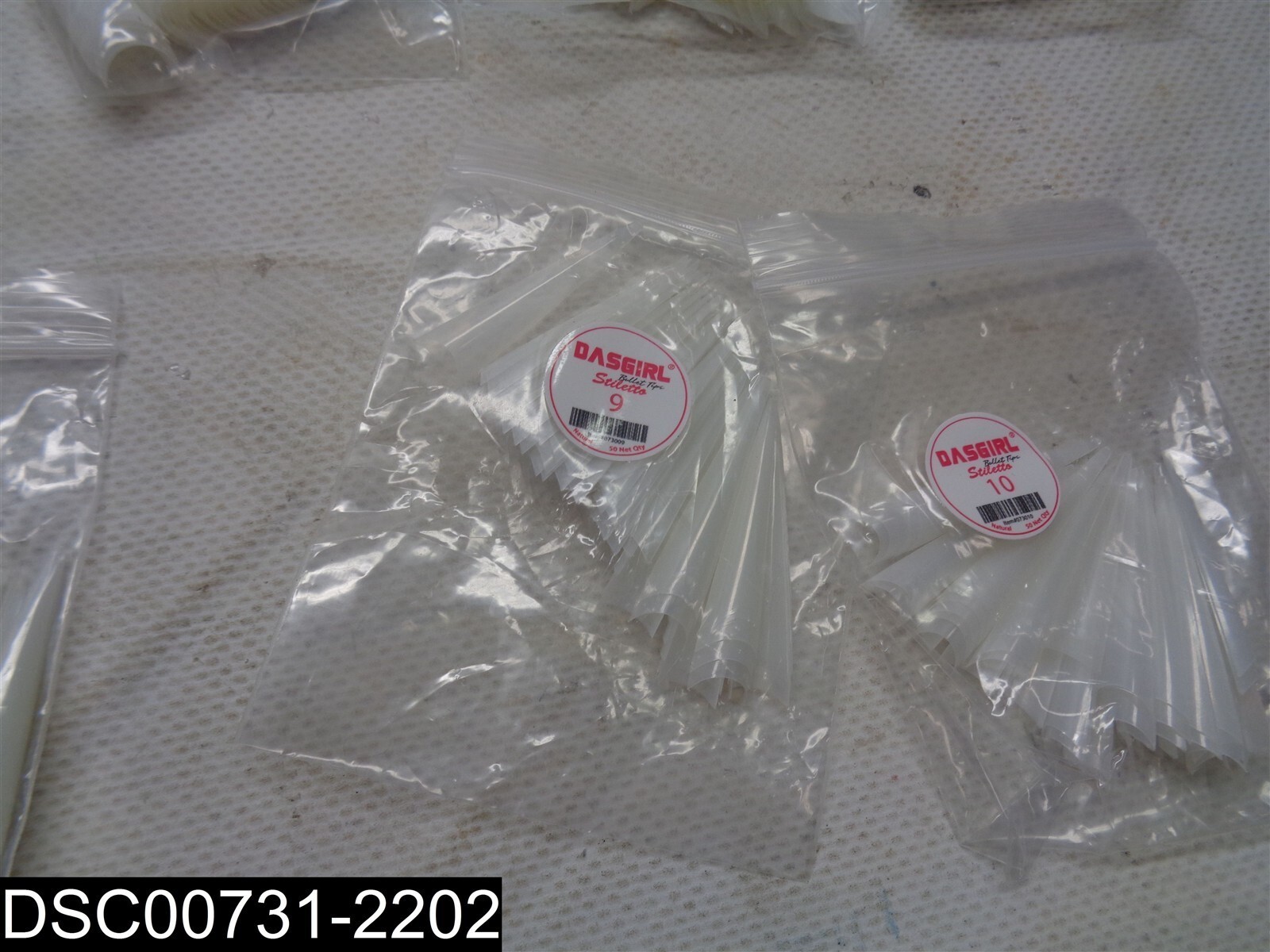 QTY=500 (each pack =50) 073011 Dasgirl Stiletto Natural Size 0-10 Nail Tips
