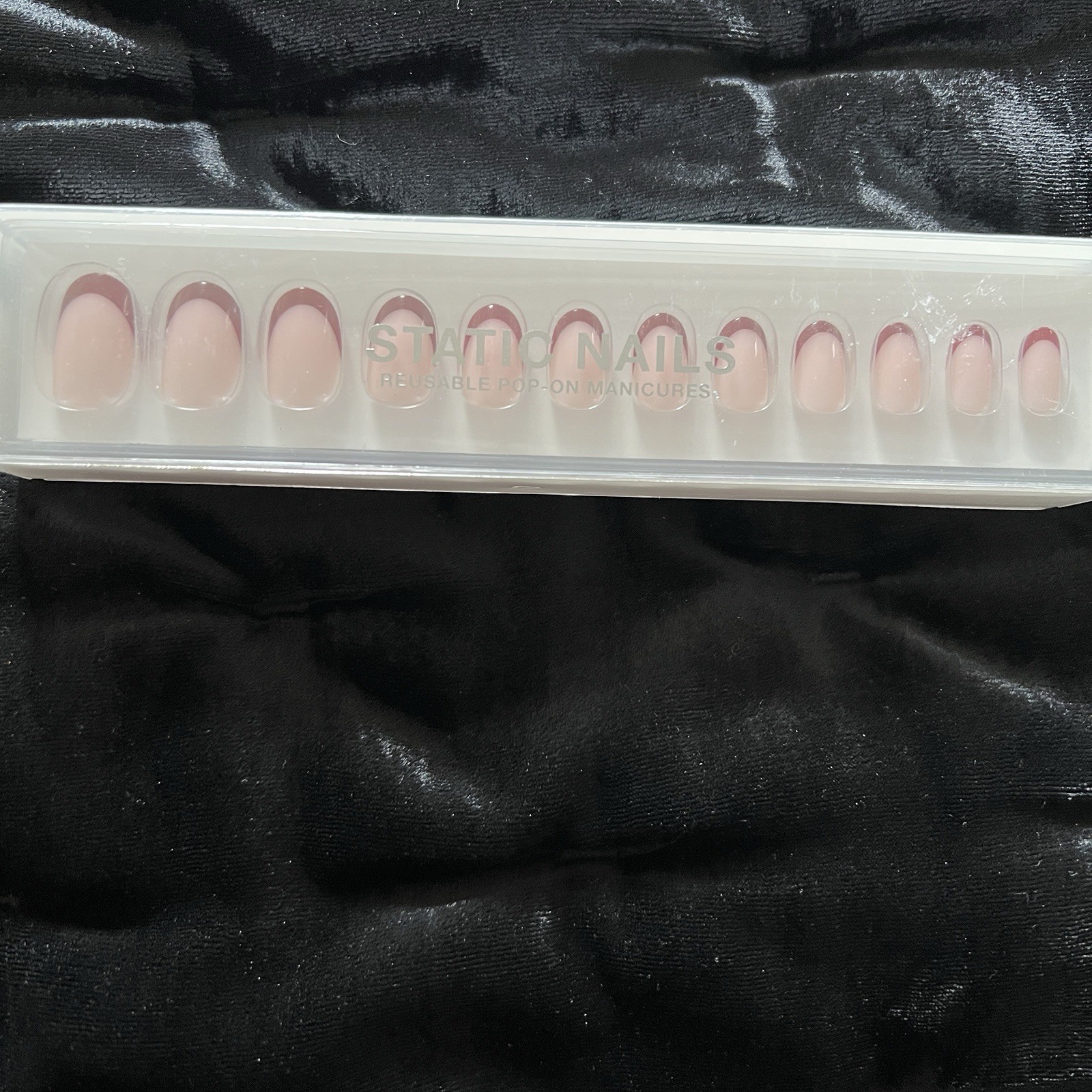 💋 Static Nails Barcelona French Round Reusable Pop-On Nails New In Box