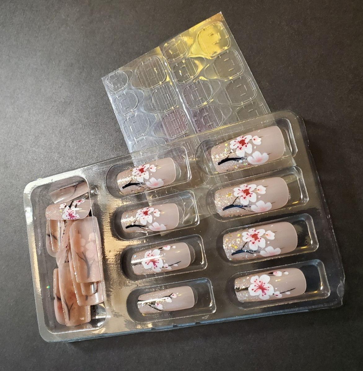 Cherry Blossom Press on Nails, 24 long with adhesive tabs