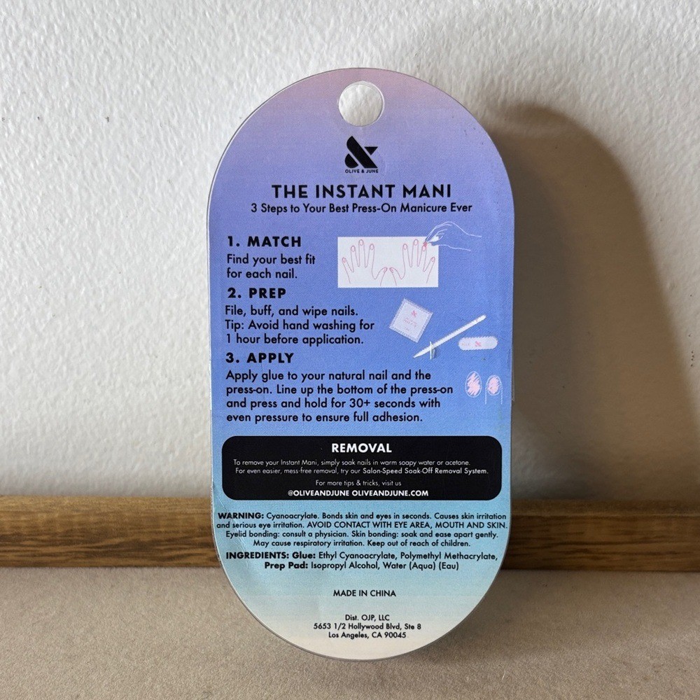 Olive & June Maximalist Instant Mani Press-On Nails – Bounce Back Chrome French