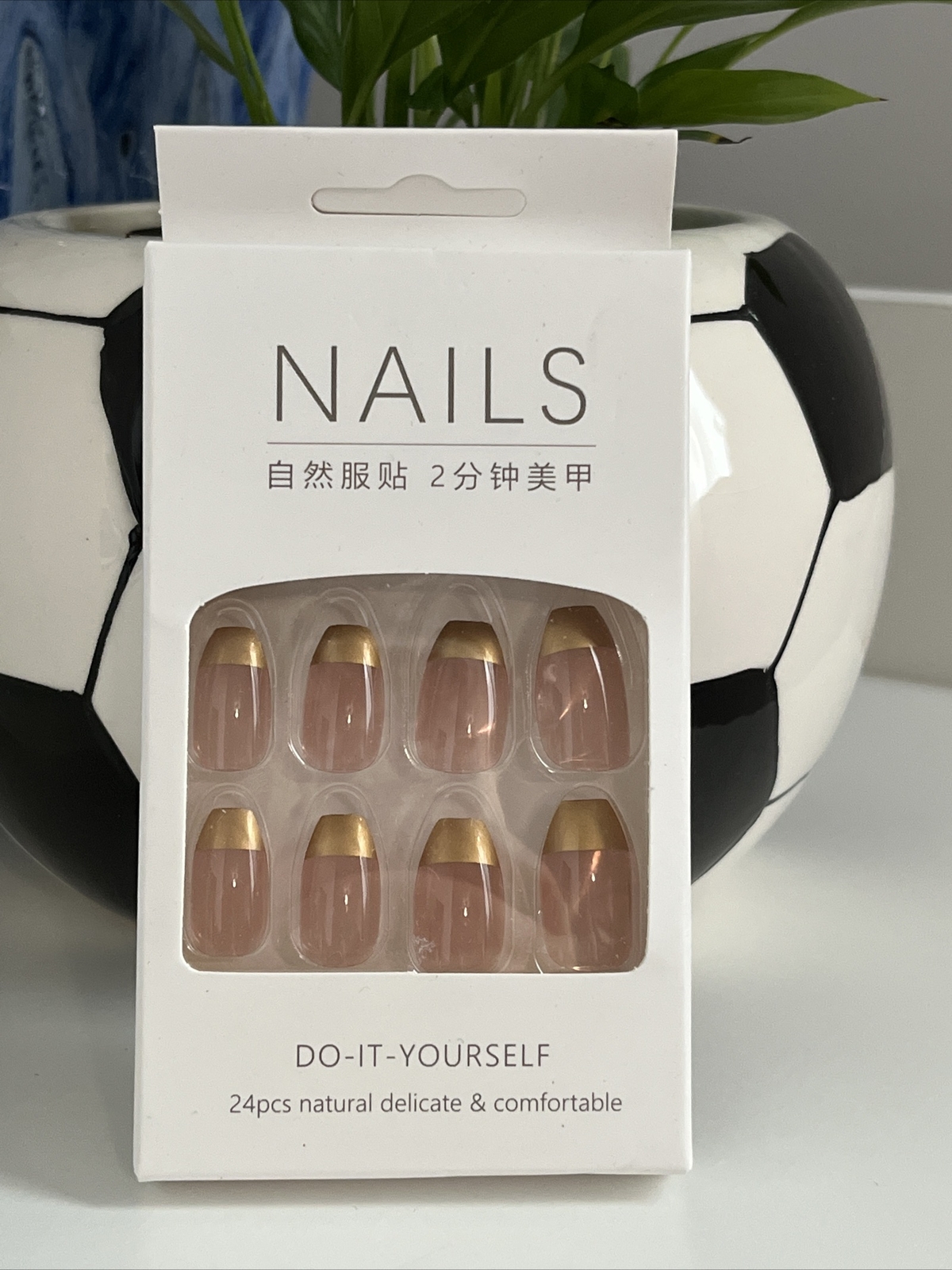 nails 24 pc