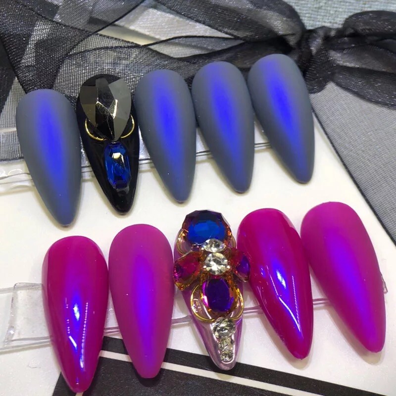 Blue Aurora Chrome Iridescent Nail Powder Shimmer Ultraviolet Mirror Glimmer