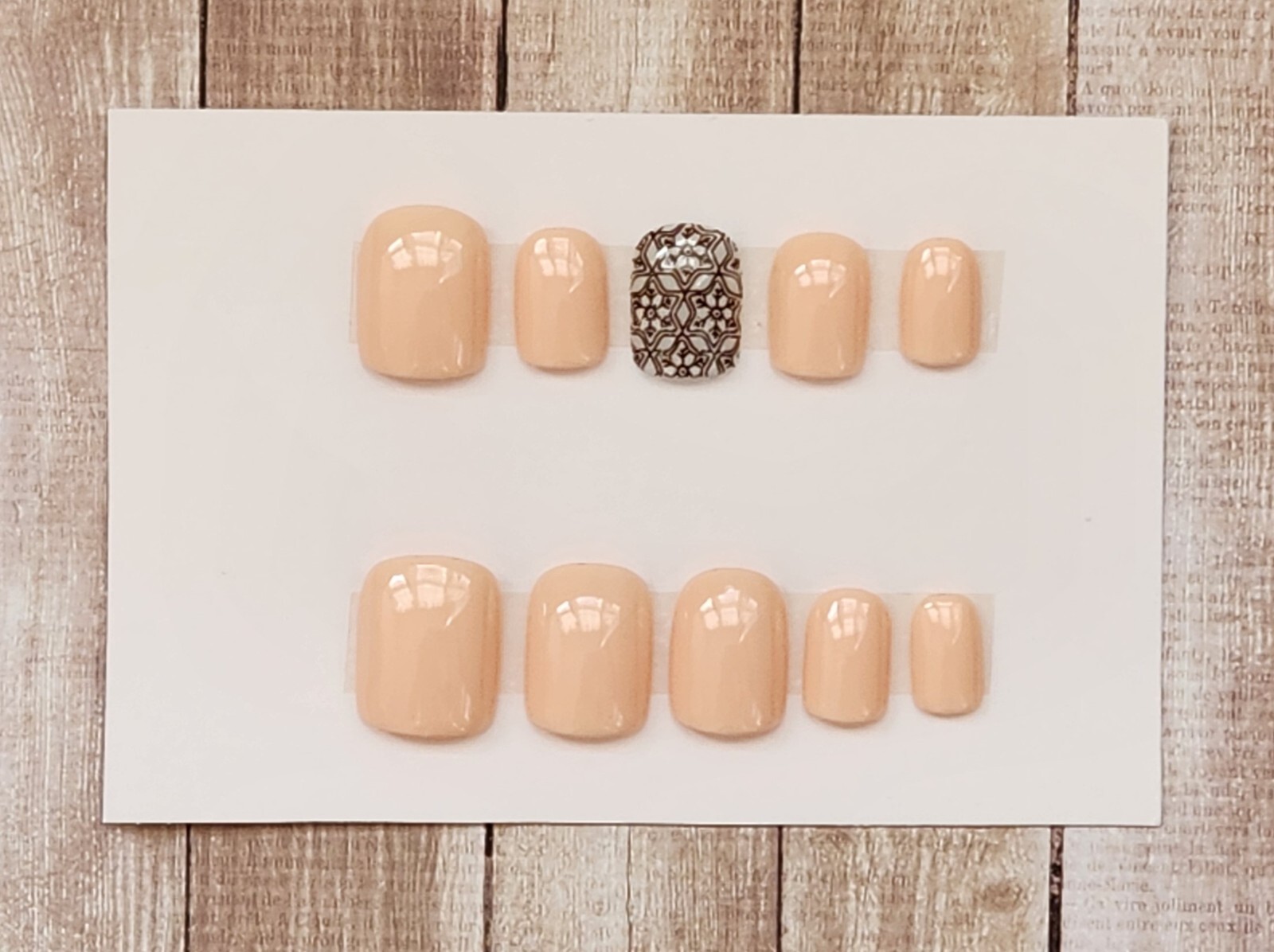 Press On Gel Nails Handmade Tender Peach Sweater Accent Square Short 20 Tip