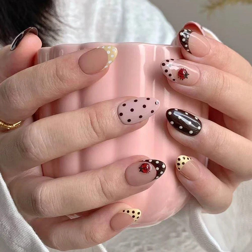 24Pcs Set French Tip Press On Nails Short Oval 3D Gel Flower Ladybug Polka Dot