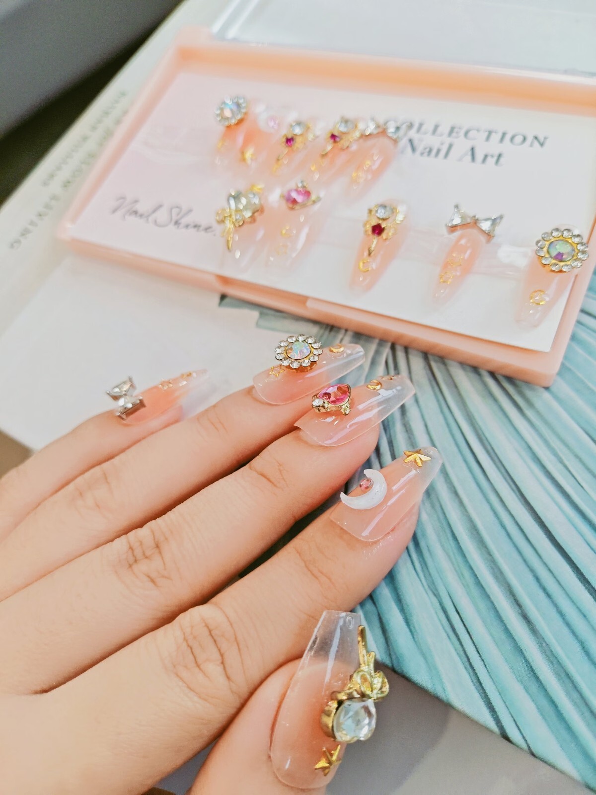 15Pcs Blushing Petal Nail Art by Handmade