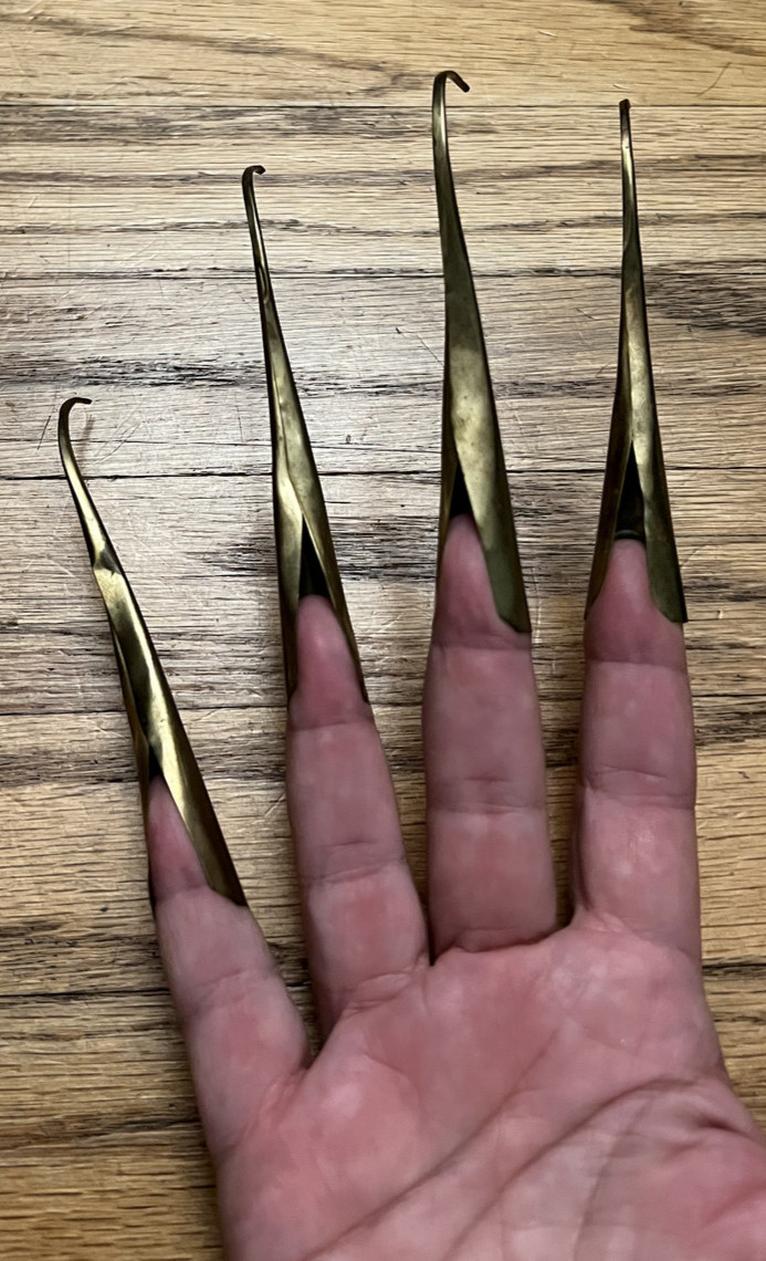 Extra Long Pointed Silver Metal Nail Stiletto Tips Chinese Style Dance Cosplay