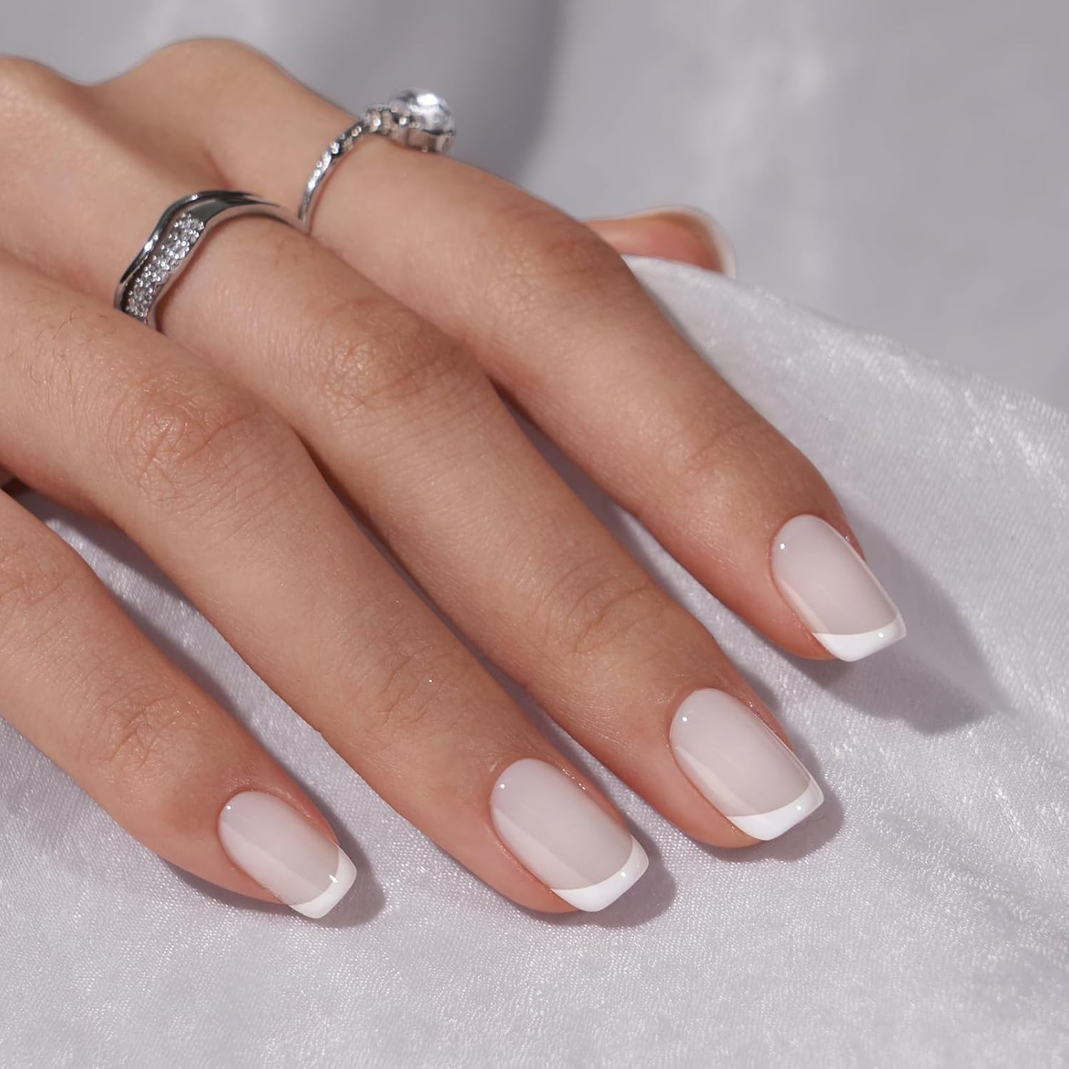 30pc White French Tip Press On Nails – Gel Kit for Effortless Elegance