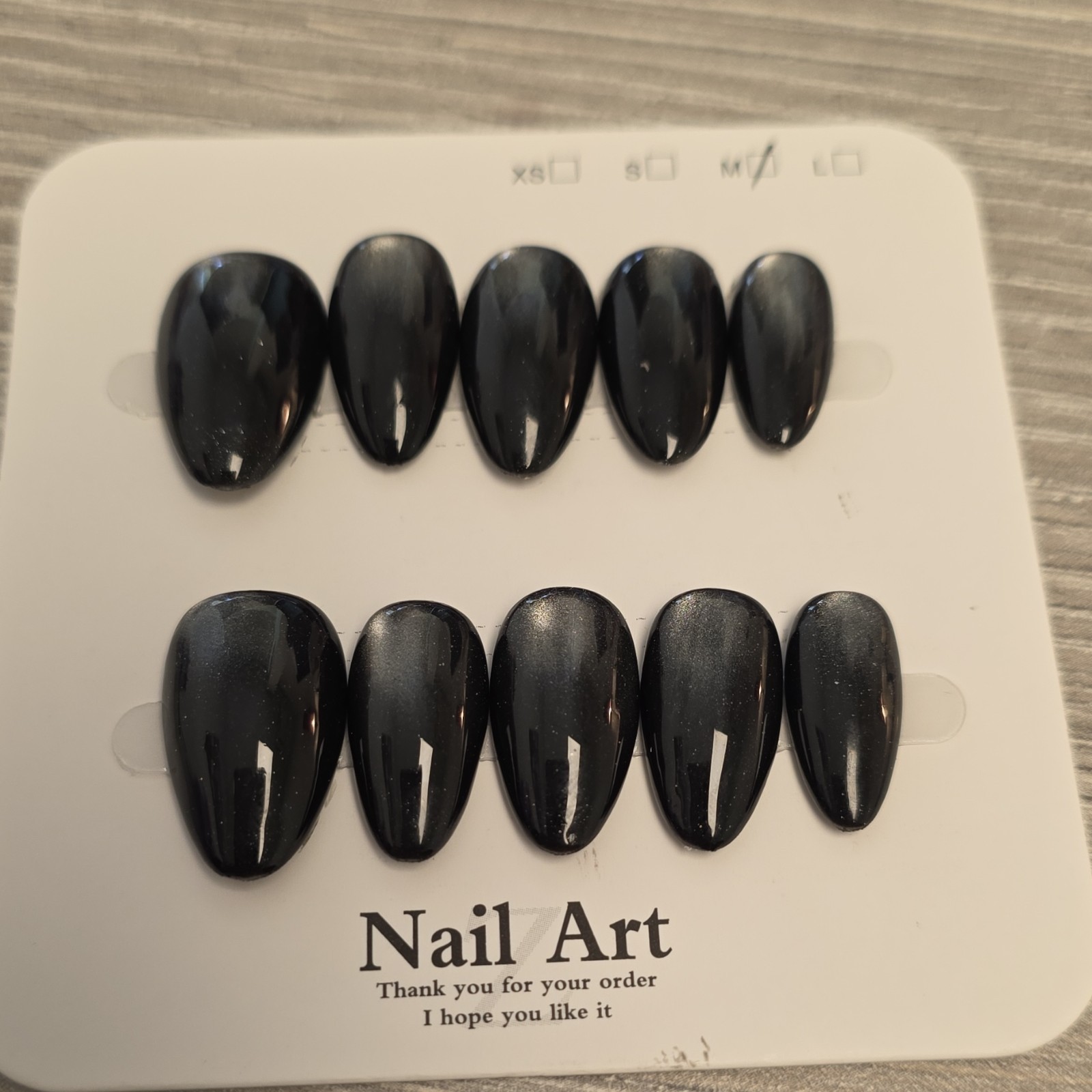 Nail Art Medium Black Metallic Cateye Almond Full Cover Artificial Nails
