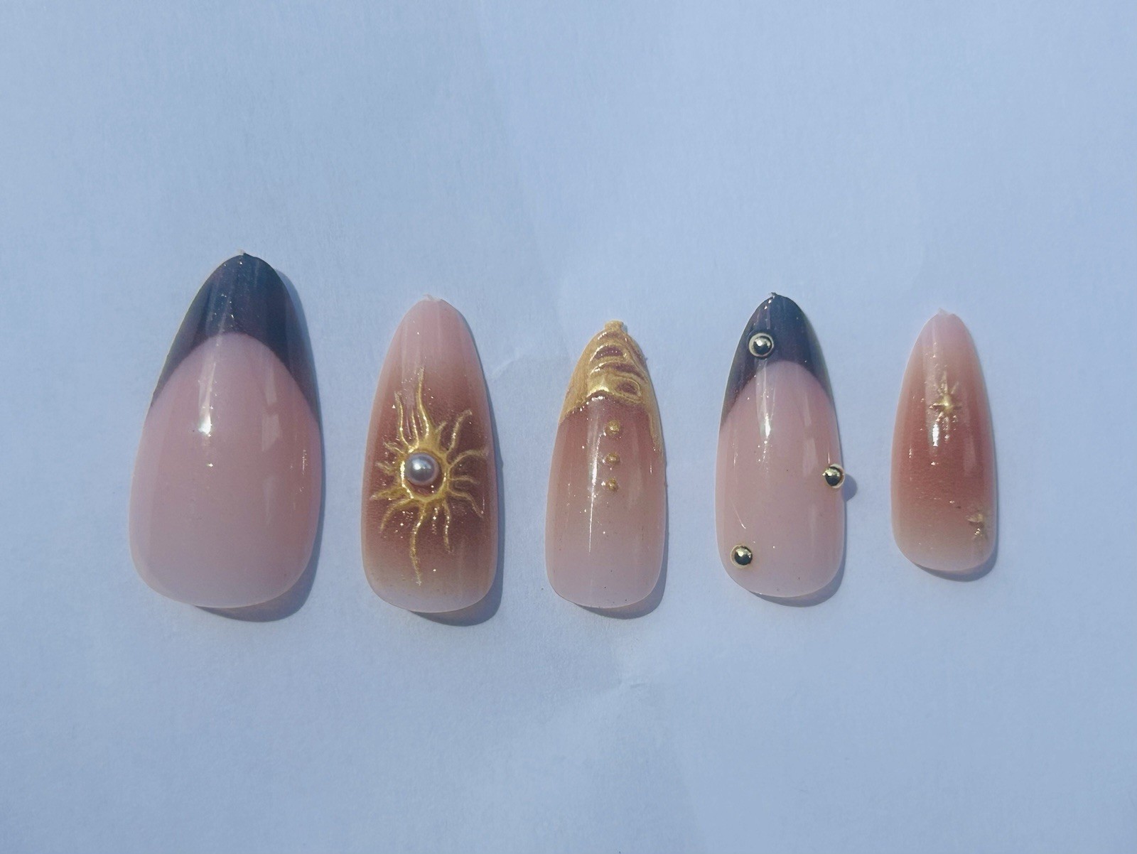 Medium Almond Nude Gold Black Press-On Nails 3D Glitter Sun Star Design Acrylic