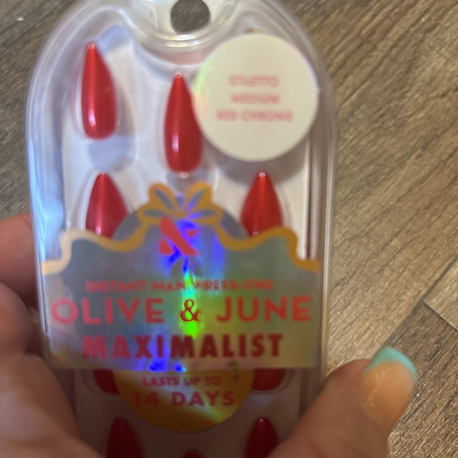 Olive & June Maximalist Stiletto Instant Mani Press-one Medium