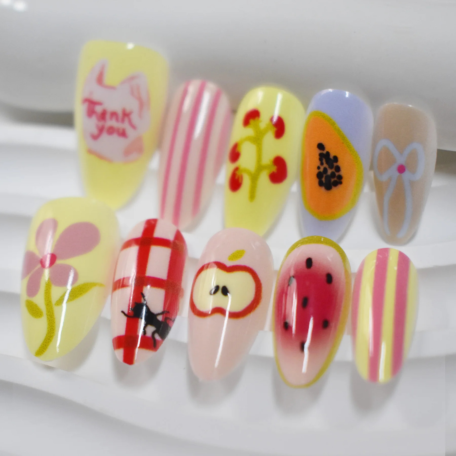 10pcs Cute Flower Fruit Pink Almond Press On False Nails
