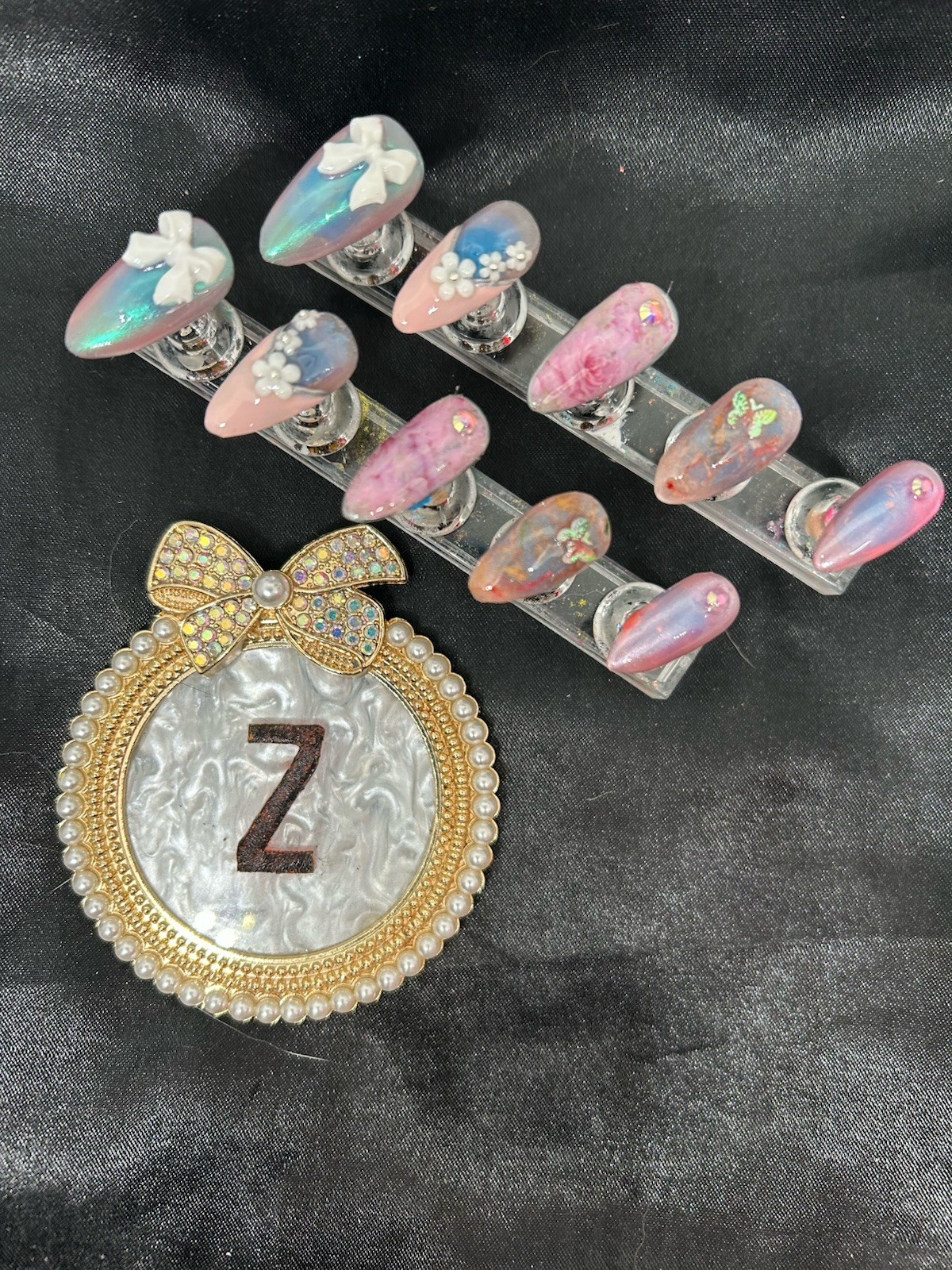 Z NAILZ! Handmade M Almond Pink Floral With Embellishing Press On Nails