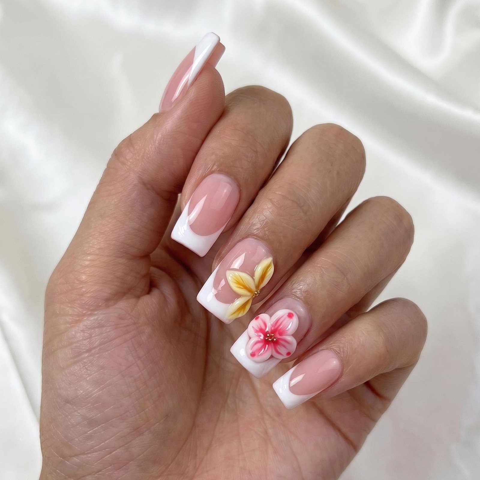 EasierGlow Y236 M French Press On Nails