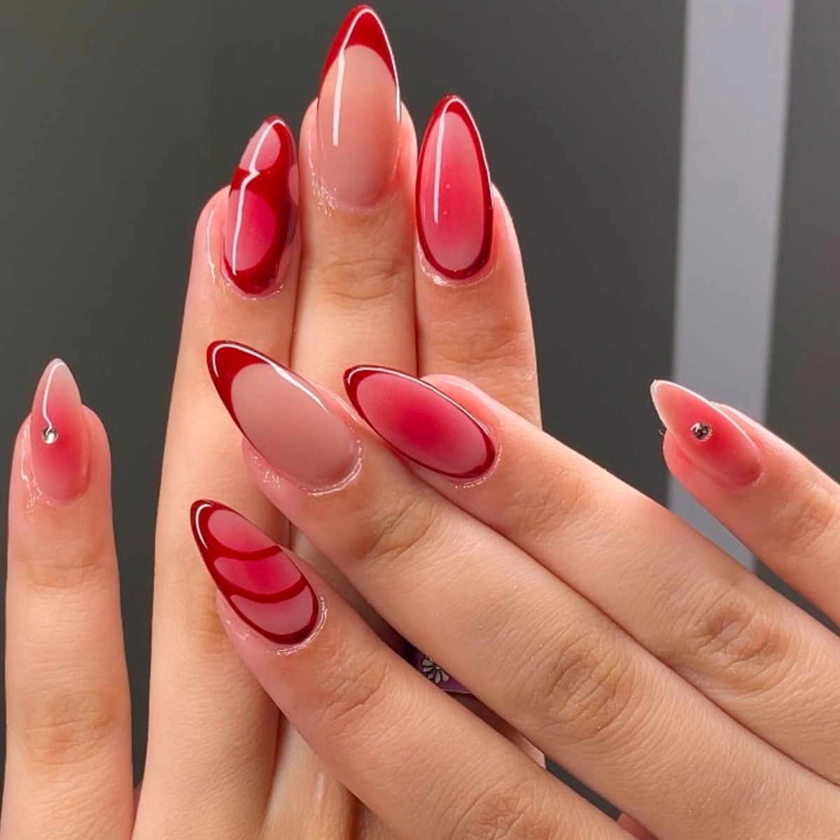 24Pcs Red Ombre French Almond Press On Nails Wholesale