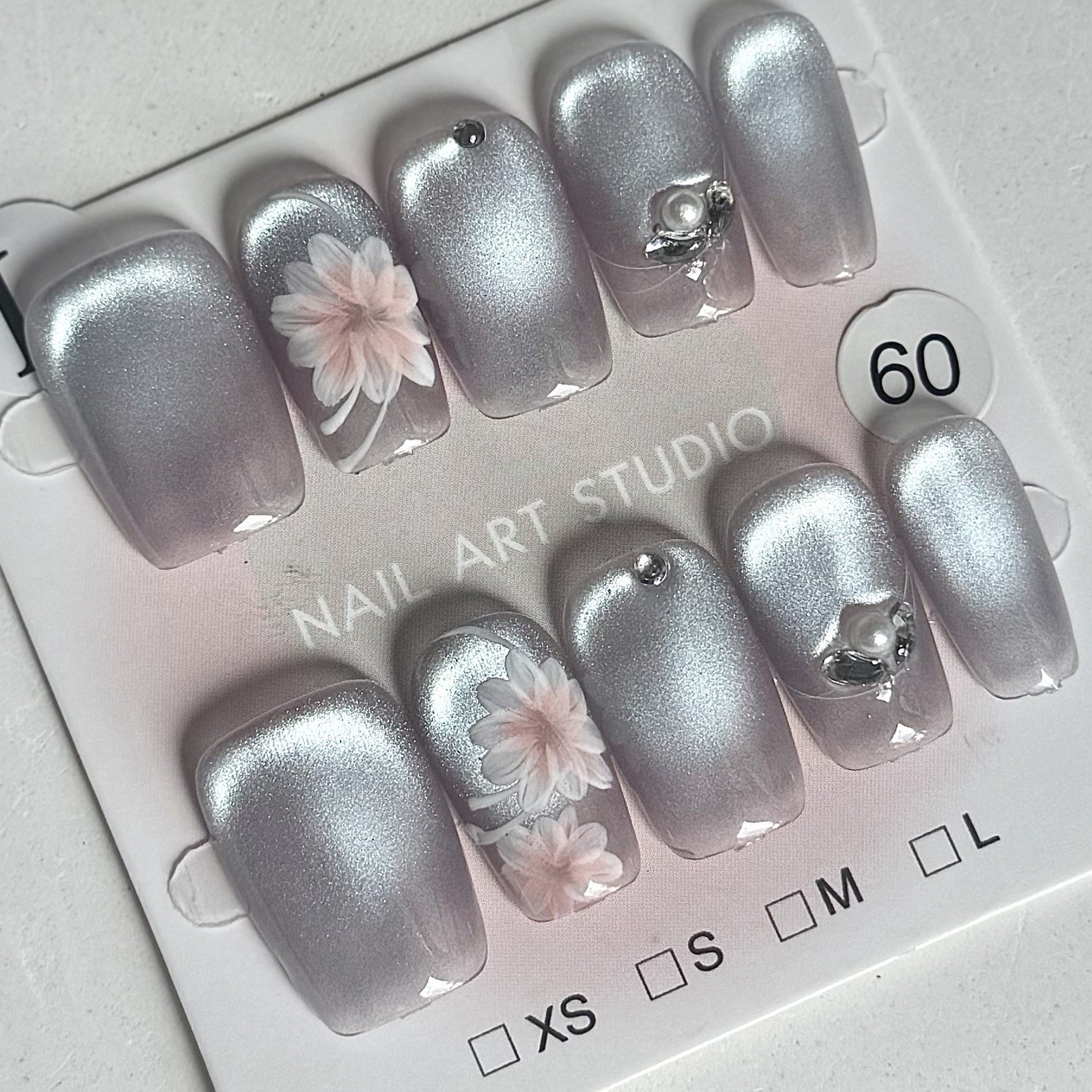 Hand Painted Flower Press-On Nails Medium Square Size L Reusable Fake Nail