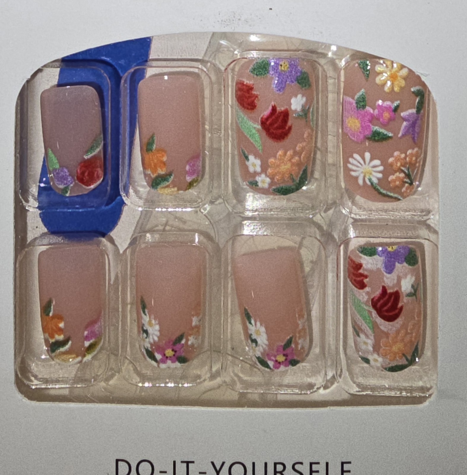 Press On Nails Summer Wedding Bling Themed Lot of 7 Boxes 24 Count Each