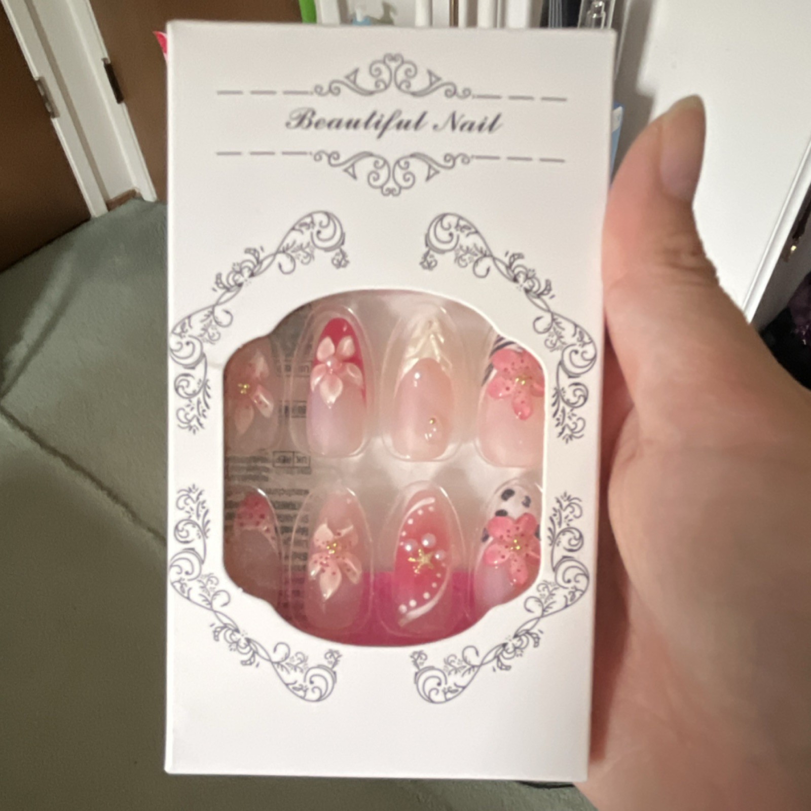 Beautiful Nail Pink White 3D Glitter Almond Flower Full Cover Press-On Nails Set
