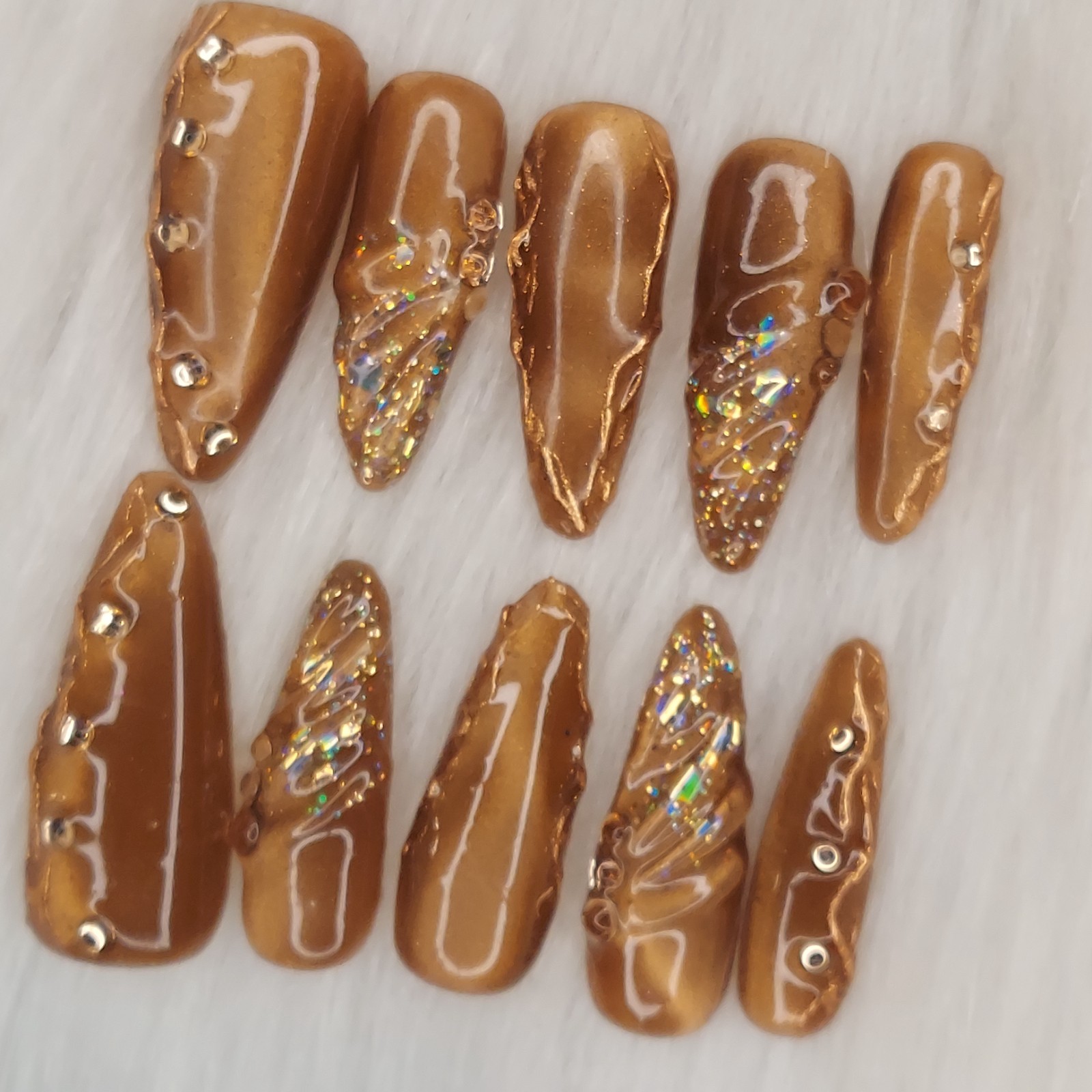 Brown Cat Eye Nails, Gold Chrome Nails
