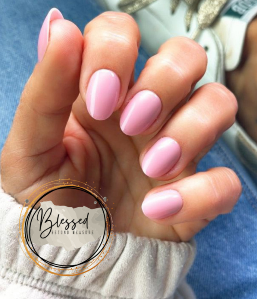 Red Aspen Press On Nails- Make me Blush, Brielle- Pink- Almond- Short