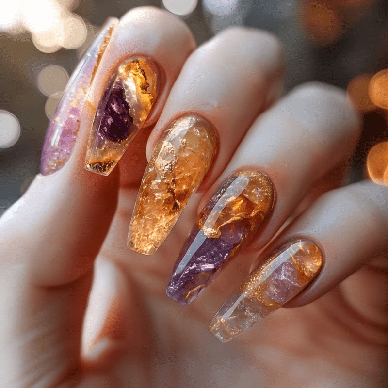48 Pieces of Amber Amethyst Fake Nails, Removable Nail Art Suitable for Women