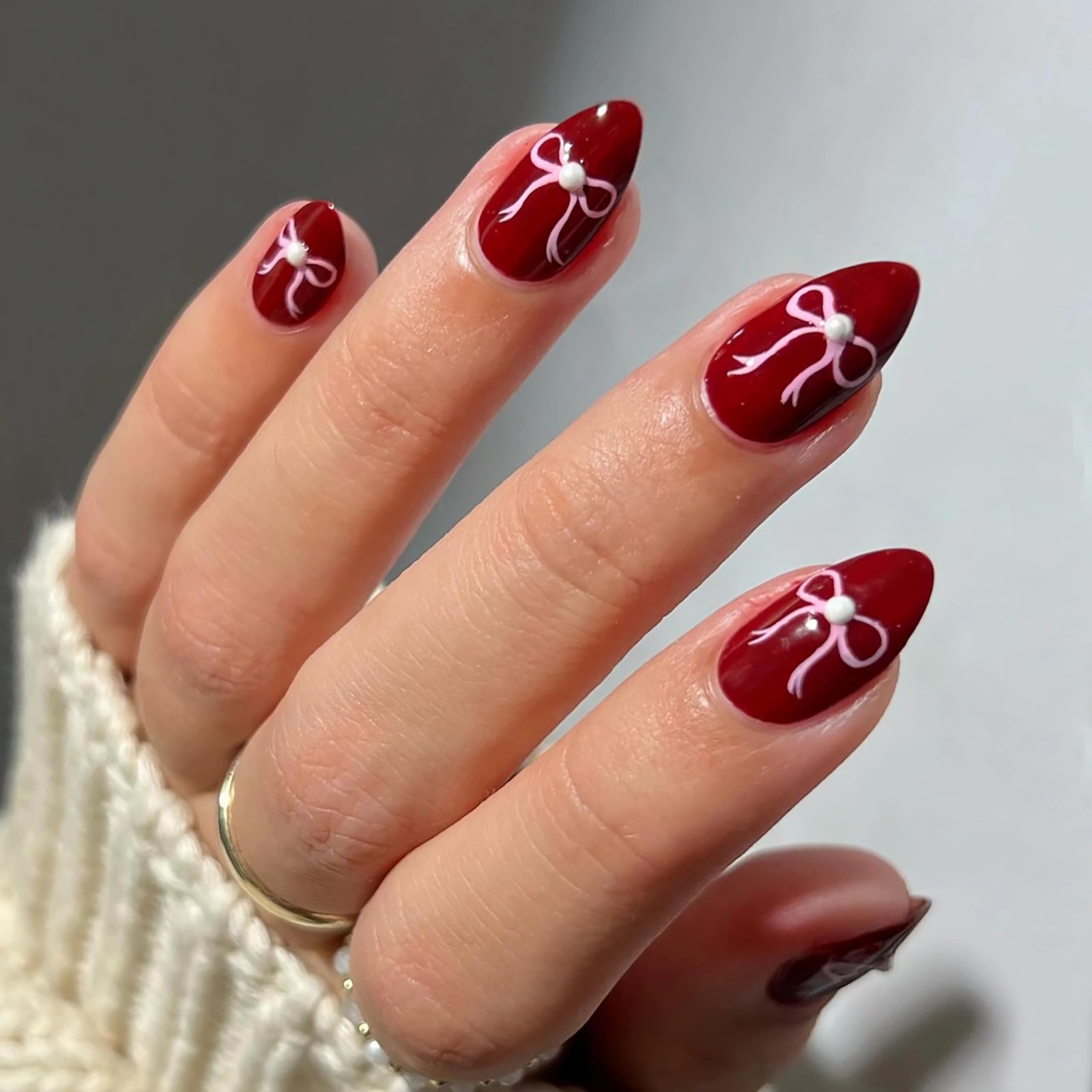 Press on Nails Almond, Wine Red & Bow Pearls Fake Nails Medium Press Ons, Glo…