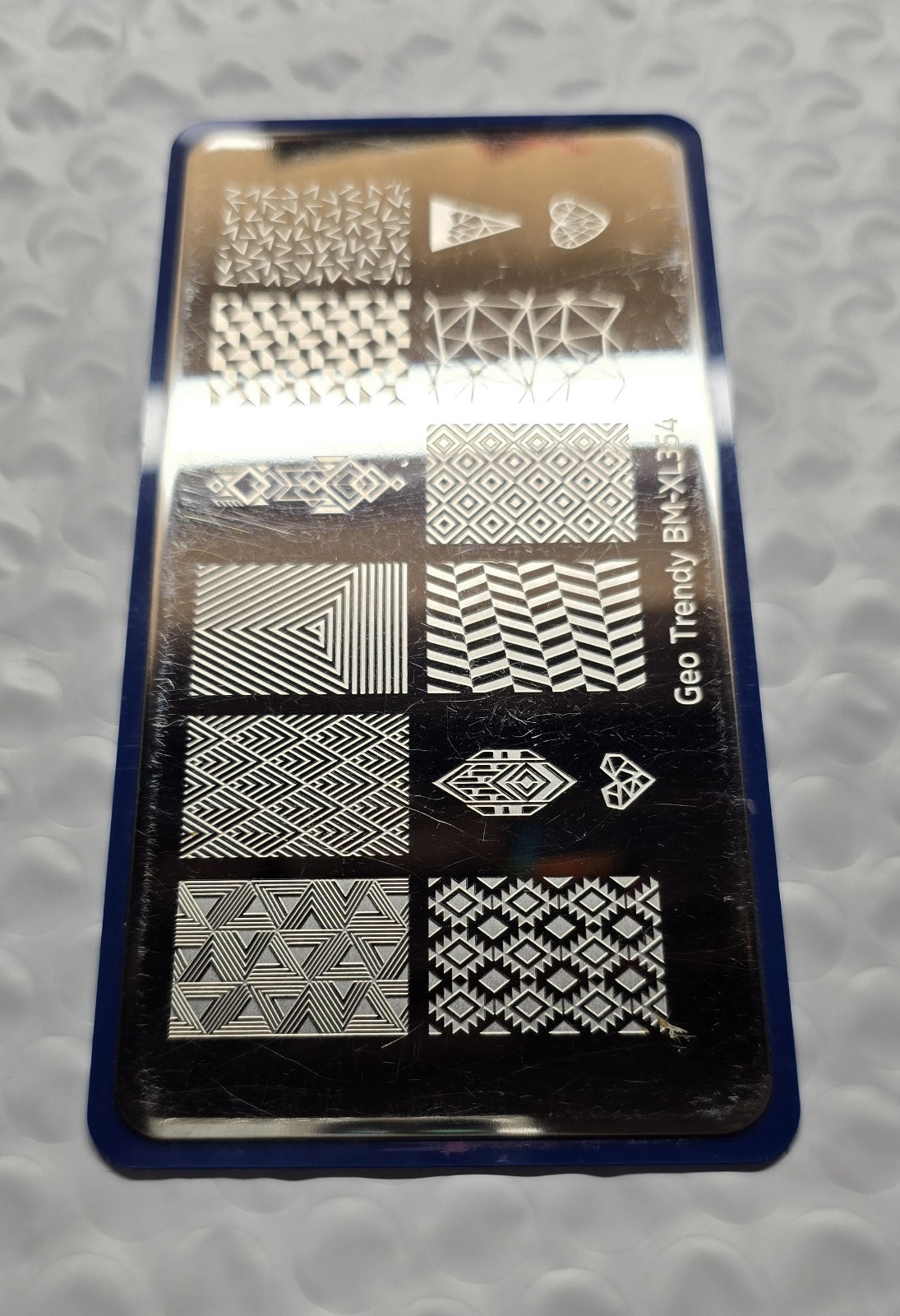 Bundle Monster Maniology Geo Trendy shapes BM-XL354 nail art stamping plate HTF