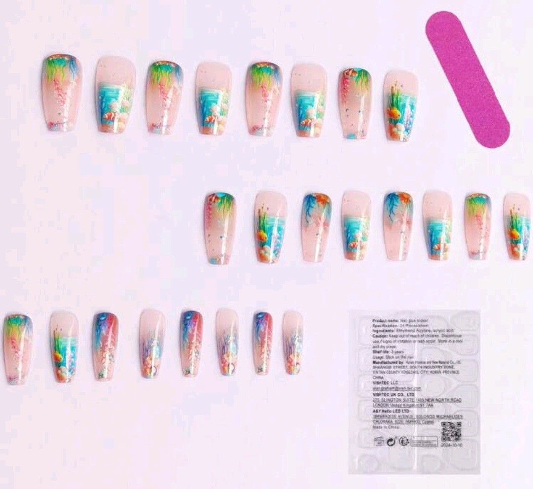 Press-On Nails Blue Clown Fish Medium/Long Coffin Shaped Squared Finish