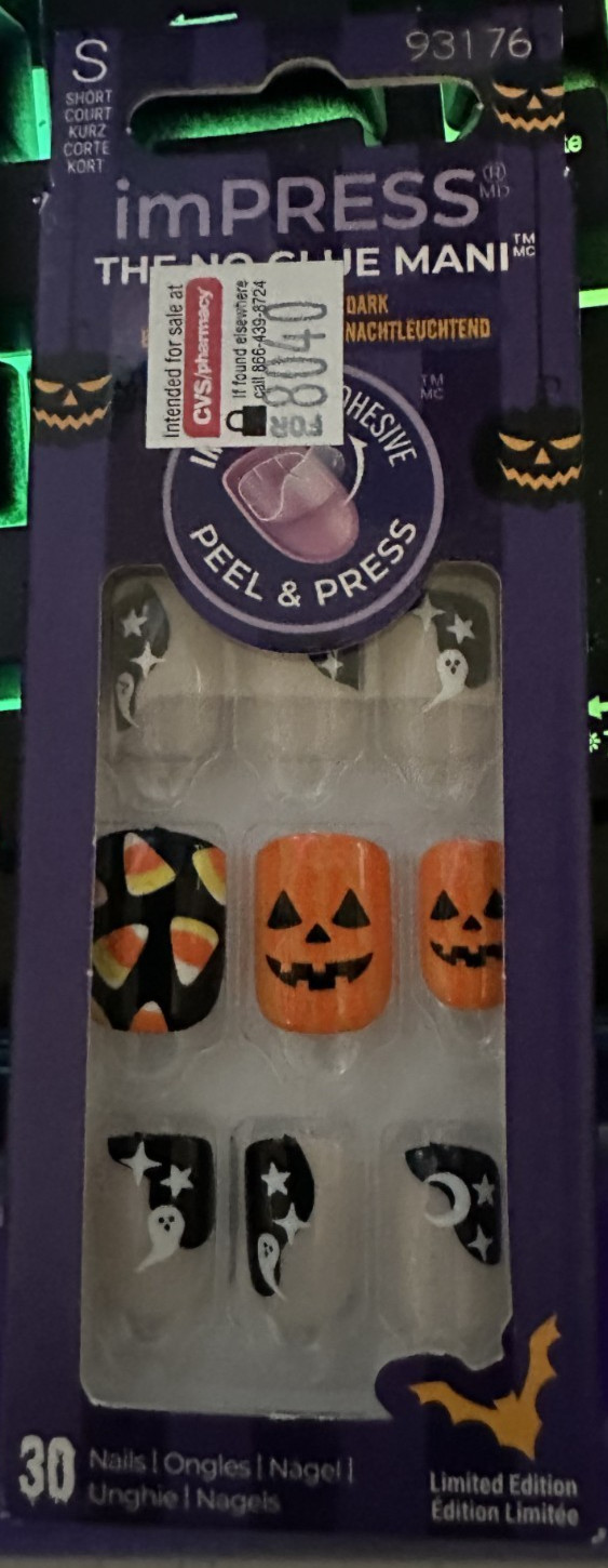 Kiss Impress! Nails Halloween Ghosts Jack o lantern candy corn orange black