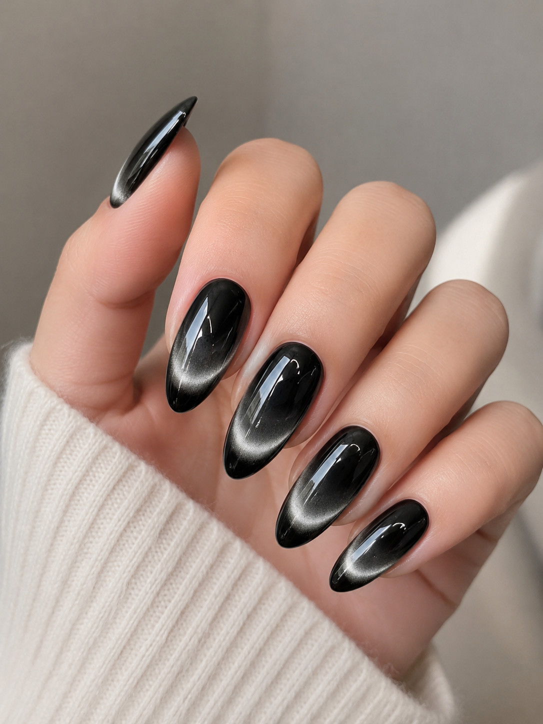 Handmade Cat Eye Press On Nails Soft Almond Glossy Black Reusable Nail Tips