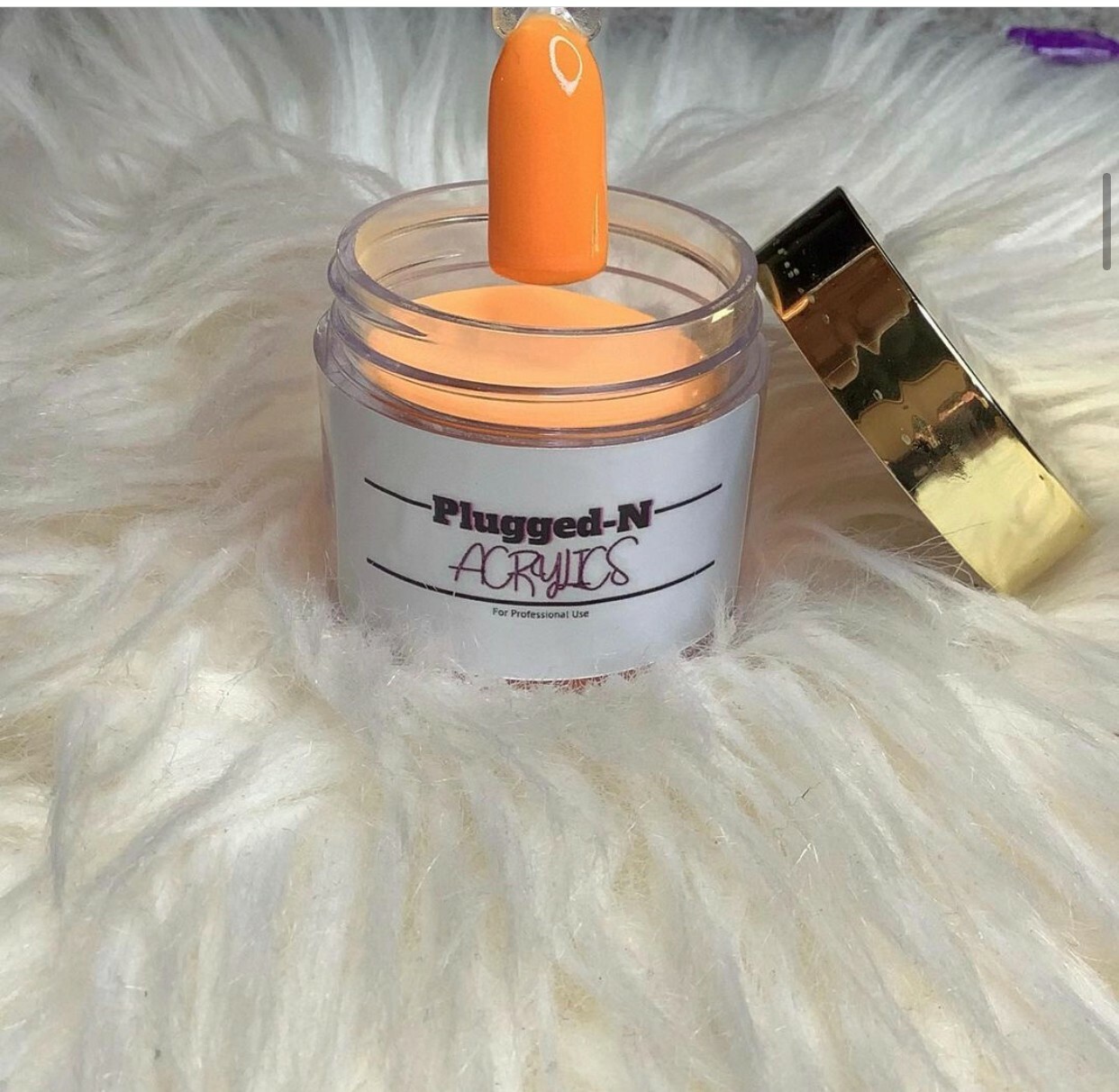 Quality colored Acrylic Powder. Easy to use, and great for beginners.