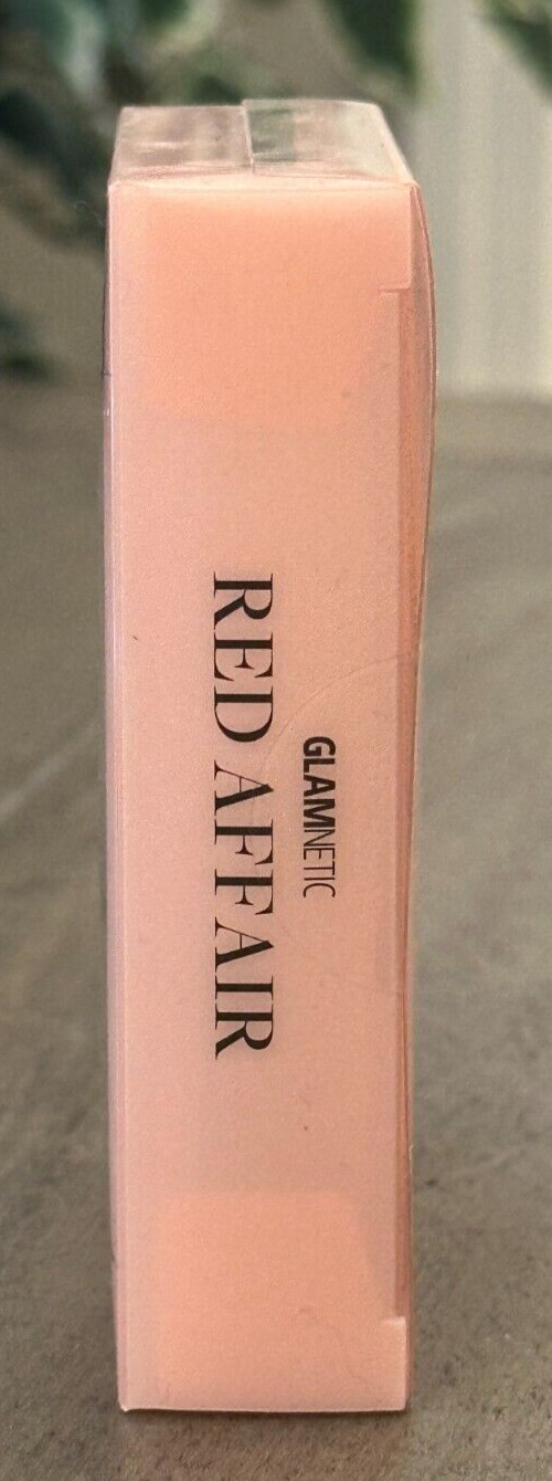 Glamnetic Press On Nails Red Affair Short Almond Pack of 30