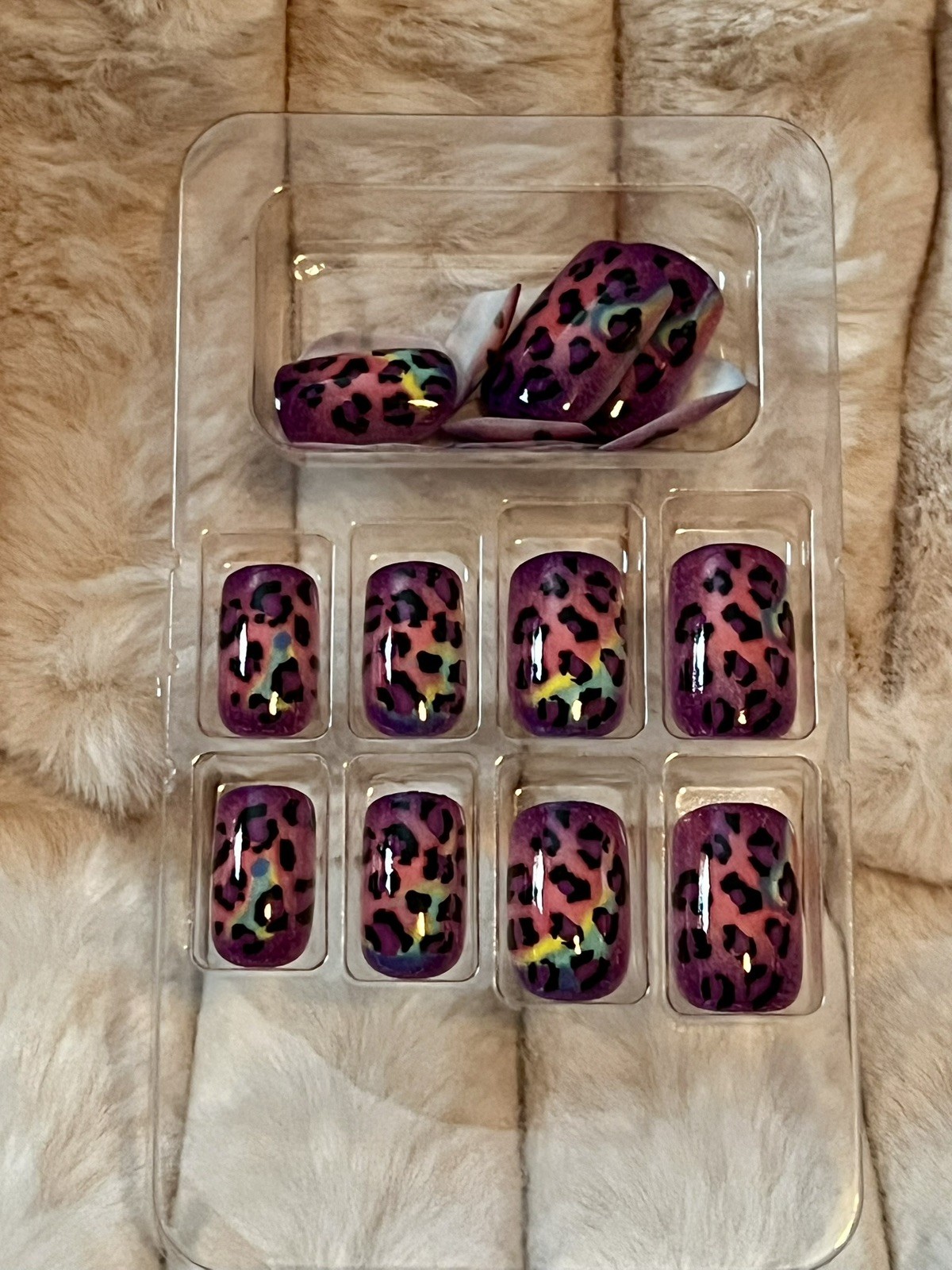 Press-On Nails Set – 24pc Multiple Sizes/Styles Will Bundle Ship – One Flat Rate