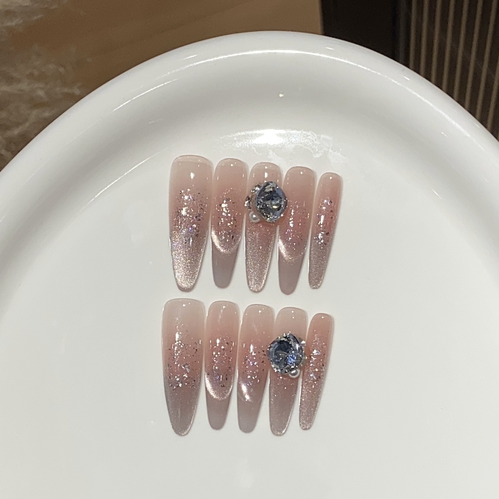 10Pcs Handmade Pink Cat Eye Long Pointed Nails Pearl Rhinestone Design