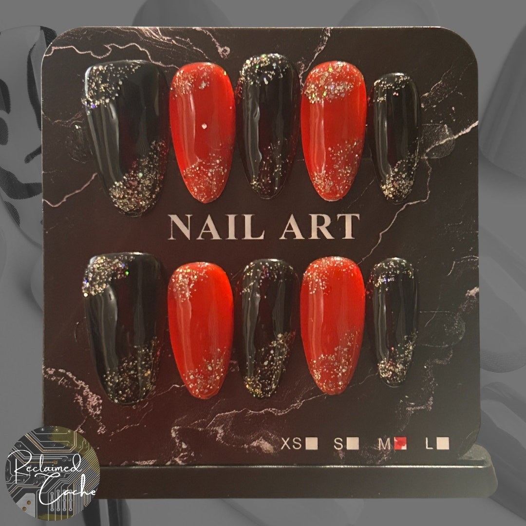 Black and Red Medium Almond Press On Nails – Size Medium