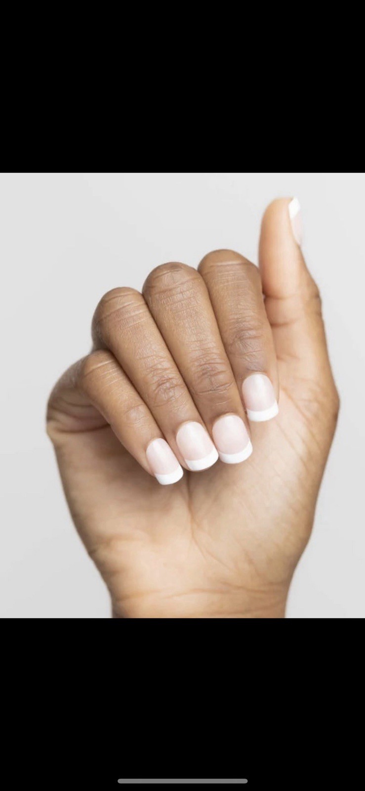 Red Aspen Nell’s French Tip Press On Nails.