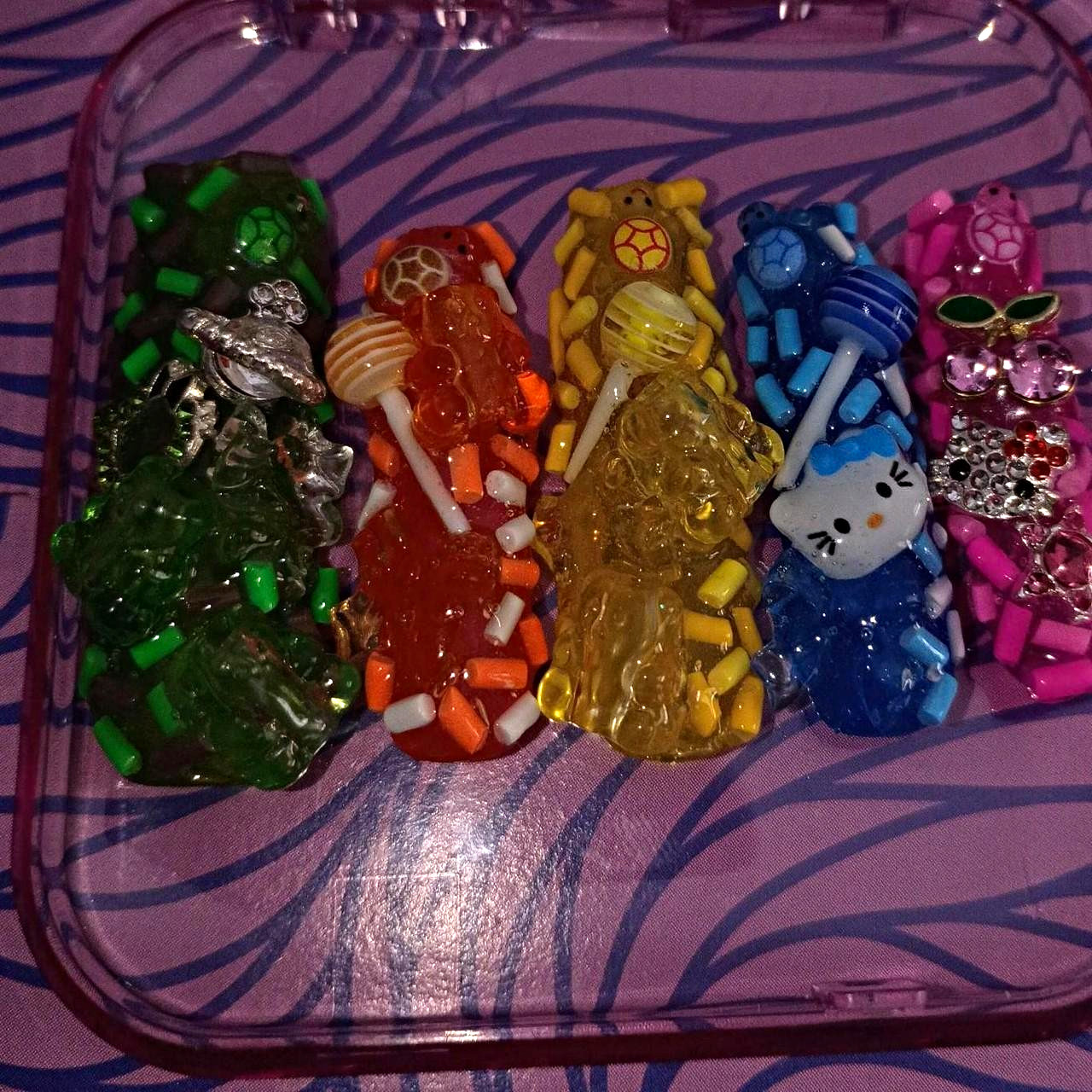 Rainbow Hellokitty Themed Presson Junknails