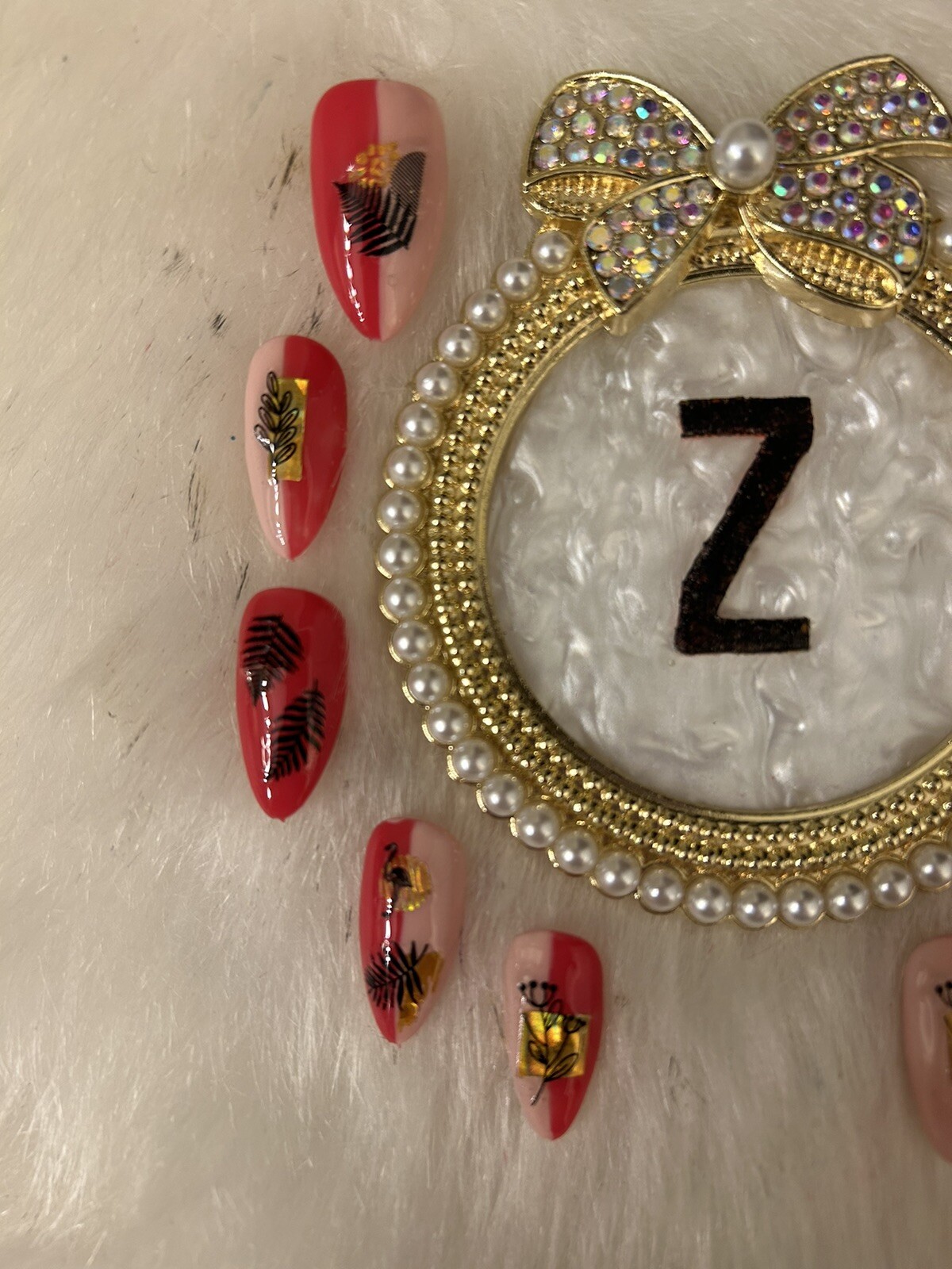 Z NAILZ! Gorgeous Set Of Handmade Red/flesh M Oval Press On Nails With Decals
