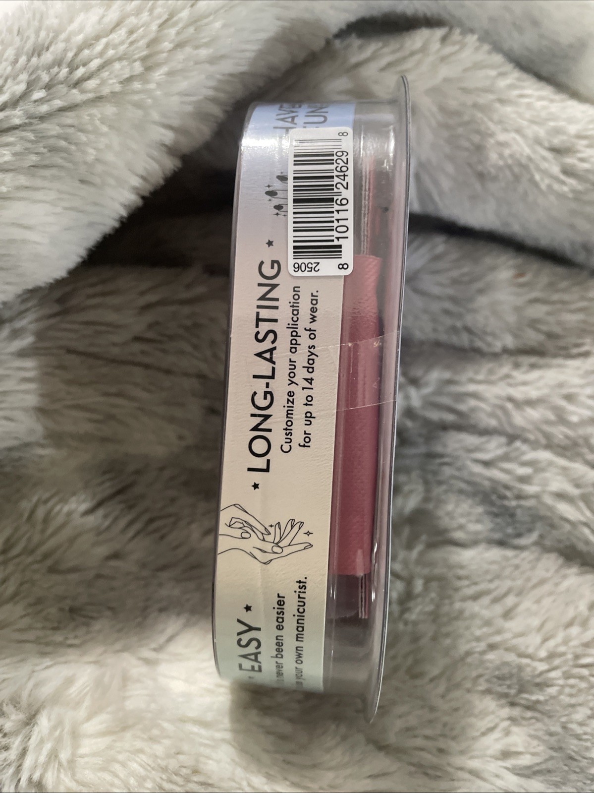 Olive & June Maximalist Instant Mani Press-On Nails Medium, Rose Velvet Coffin