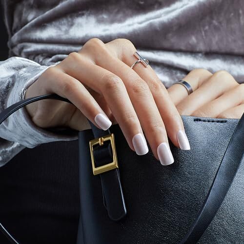 KISS No Glue Mani Press-On Nails, Color FX, Rebel’, Light White, Short Size,