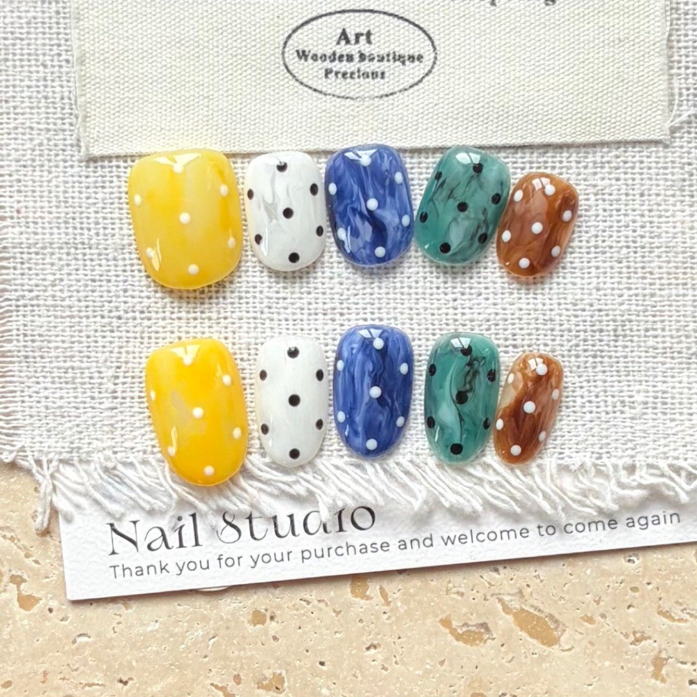 Short Square Oval Swirl Polka Dot Nails Fashion Art Style Reusable Manicure