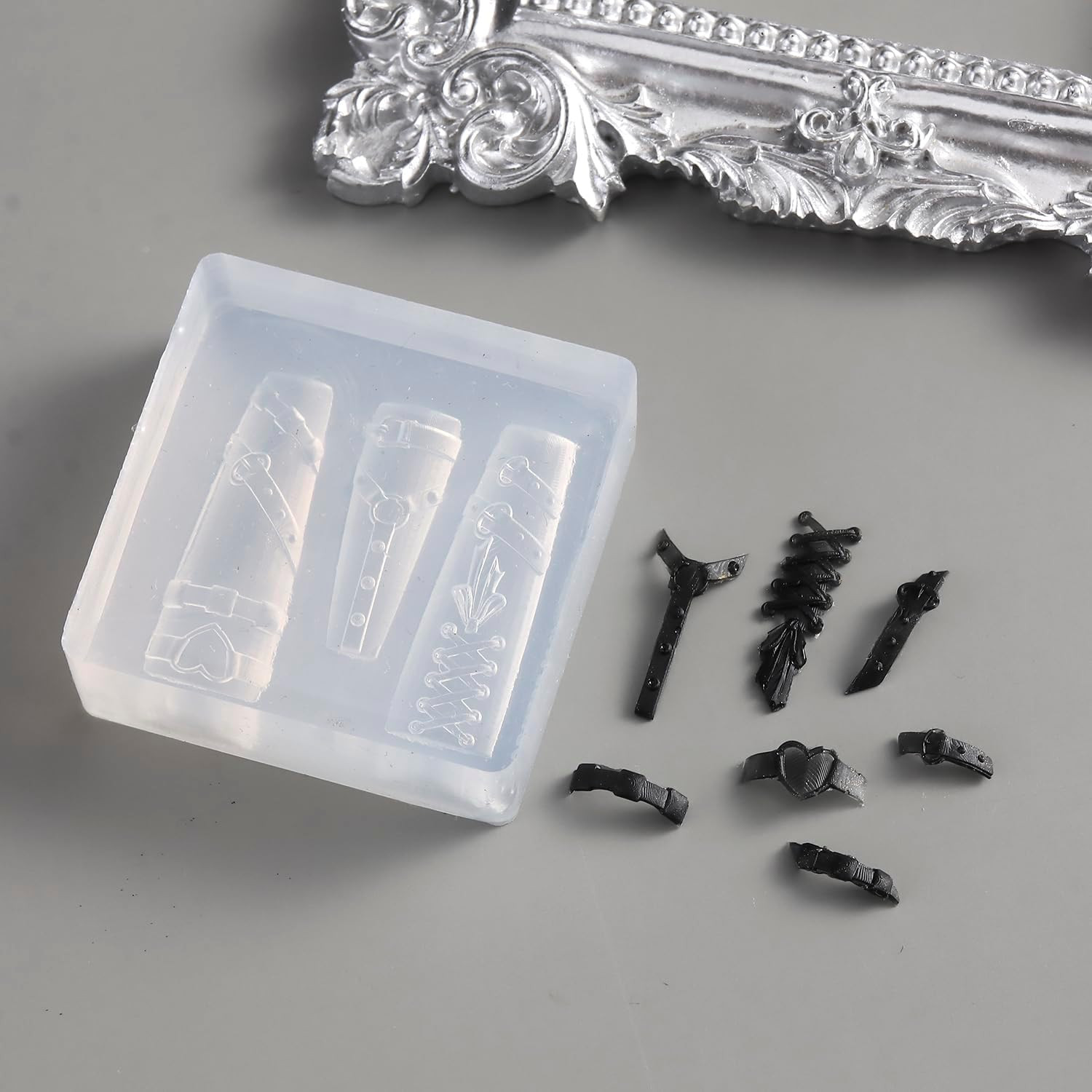 Silicone Nail Art Mold, 3D Punk Belt Nail Charms Resin Molds Heart Bow Nails Des