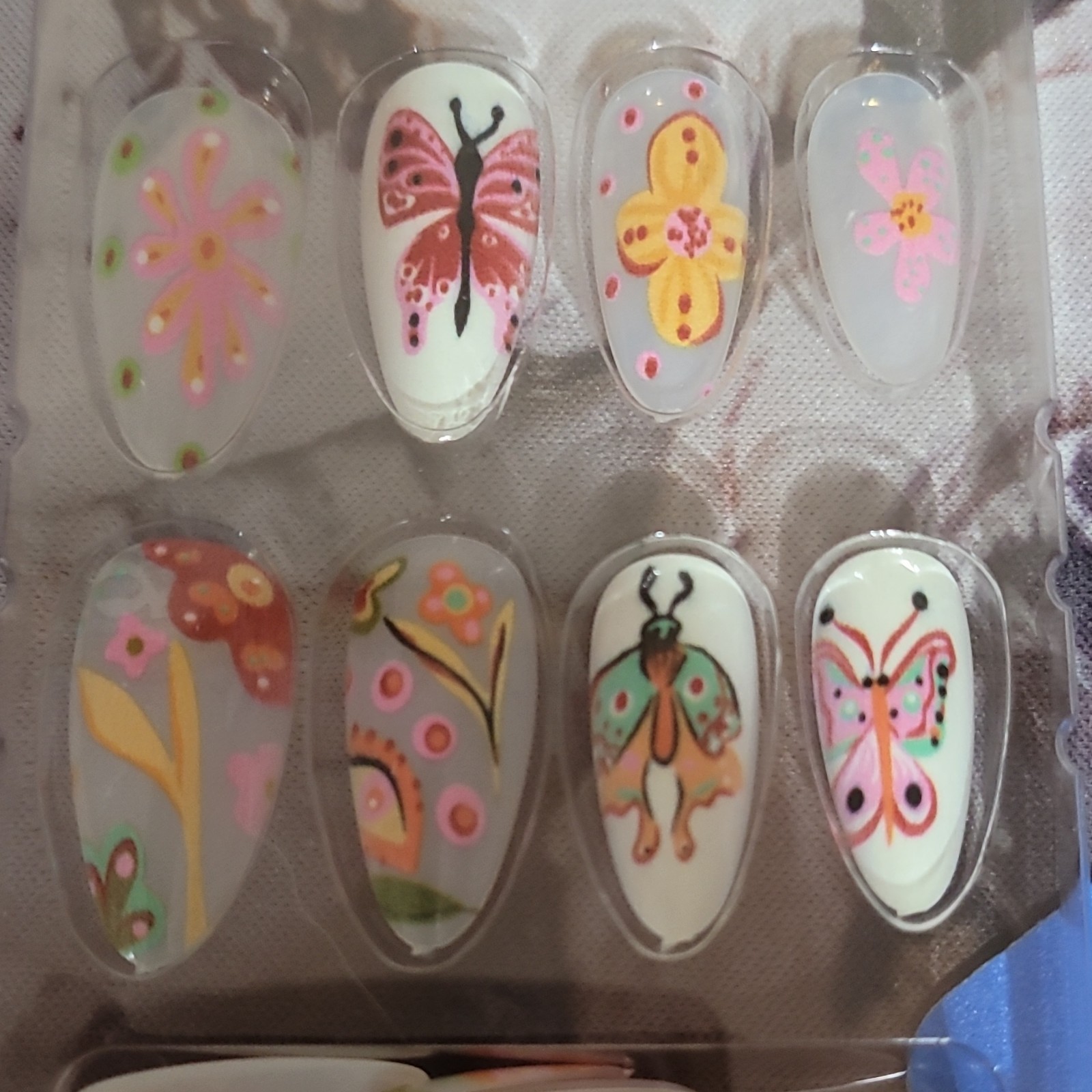 Pre-Designed Press-On Nails Medium Almond Butterfly Floral Multicolor