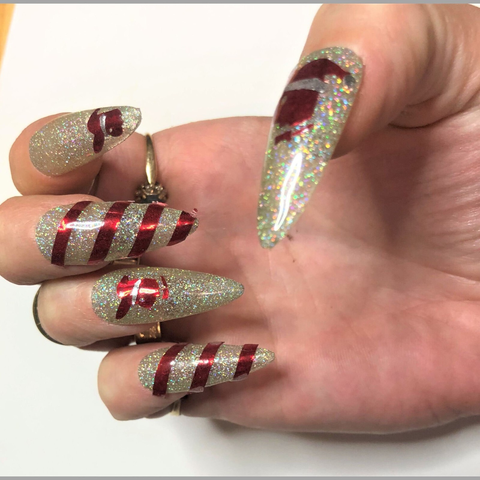 Sparkly Christmas Bunnies Press-On Nail Set – Long Almond (Size 0-8)