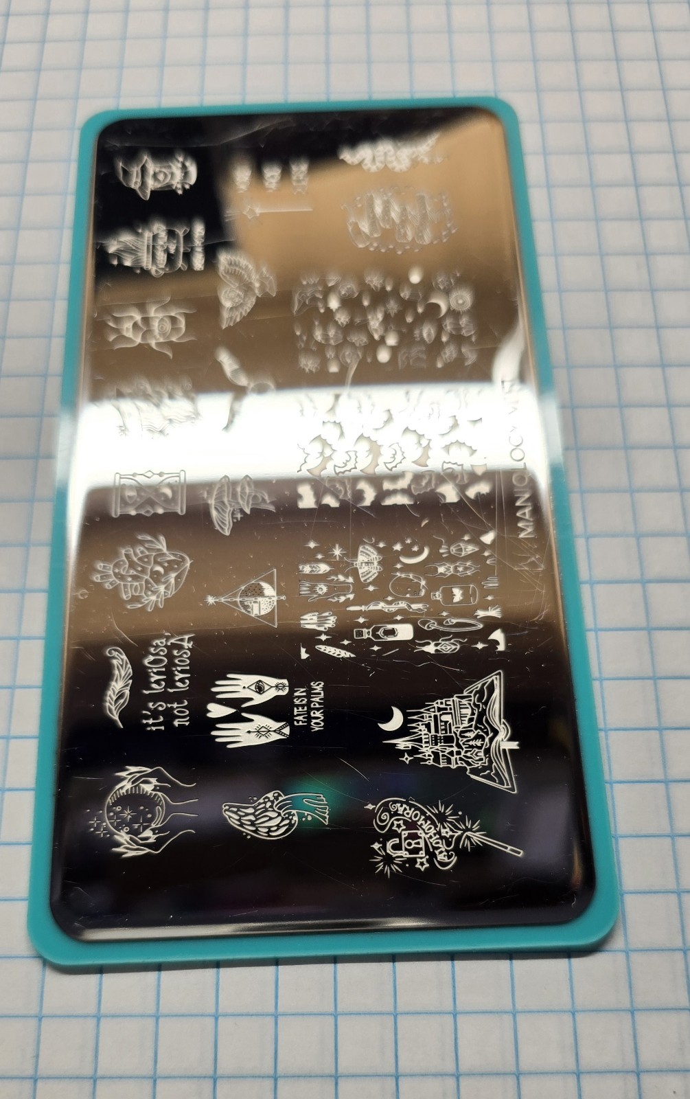 MANIOLOGY M151 Harry Potter Nail Stamp Plate bat cauldron spellbook Hocus Pocus