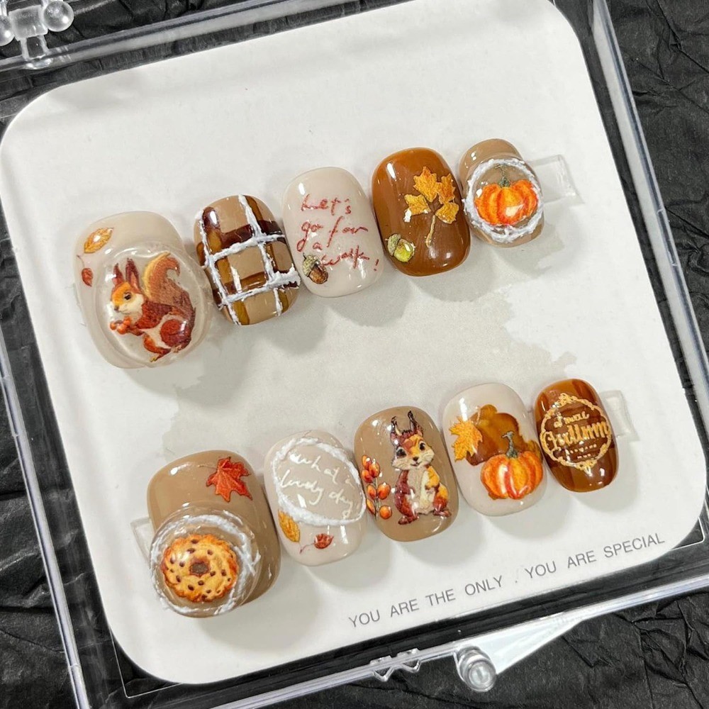 Thanksgiving Press on Nails Short 3D Maple Leaf Squirrel Pumpkin Design Fall
